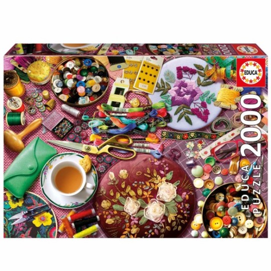 2000 A Mesa de Costura